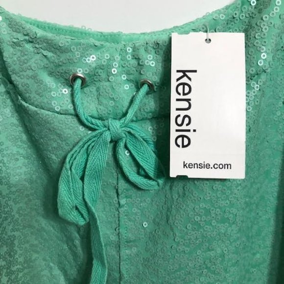 Kensie Pants - NWT Kensie Mint Green Sparkle Shorts  Size Large